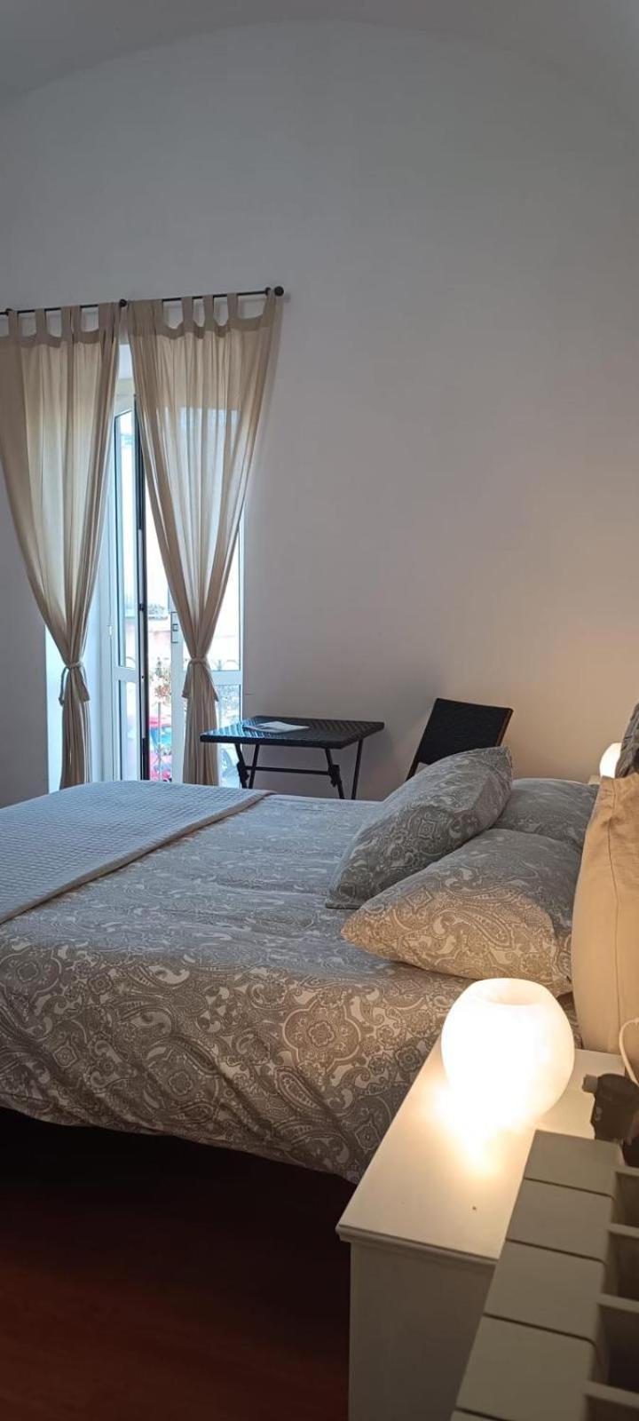 Velia'S Home Casa Vacanze B&B Castel Sant'Elia Luaran gambar